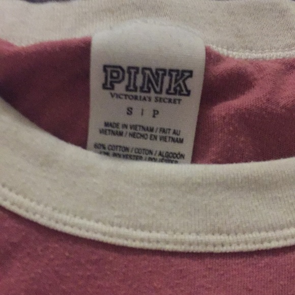 T-Shirt - Picture 2 of 4